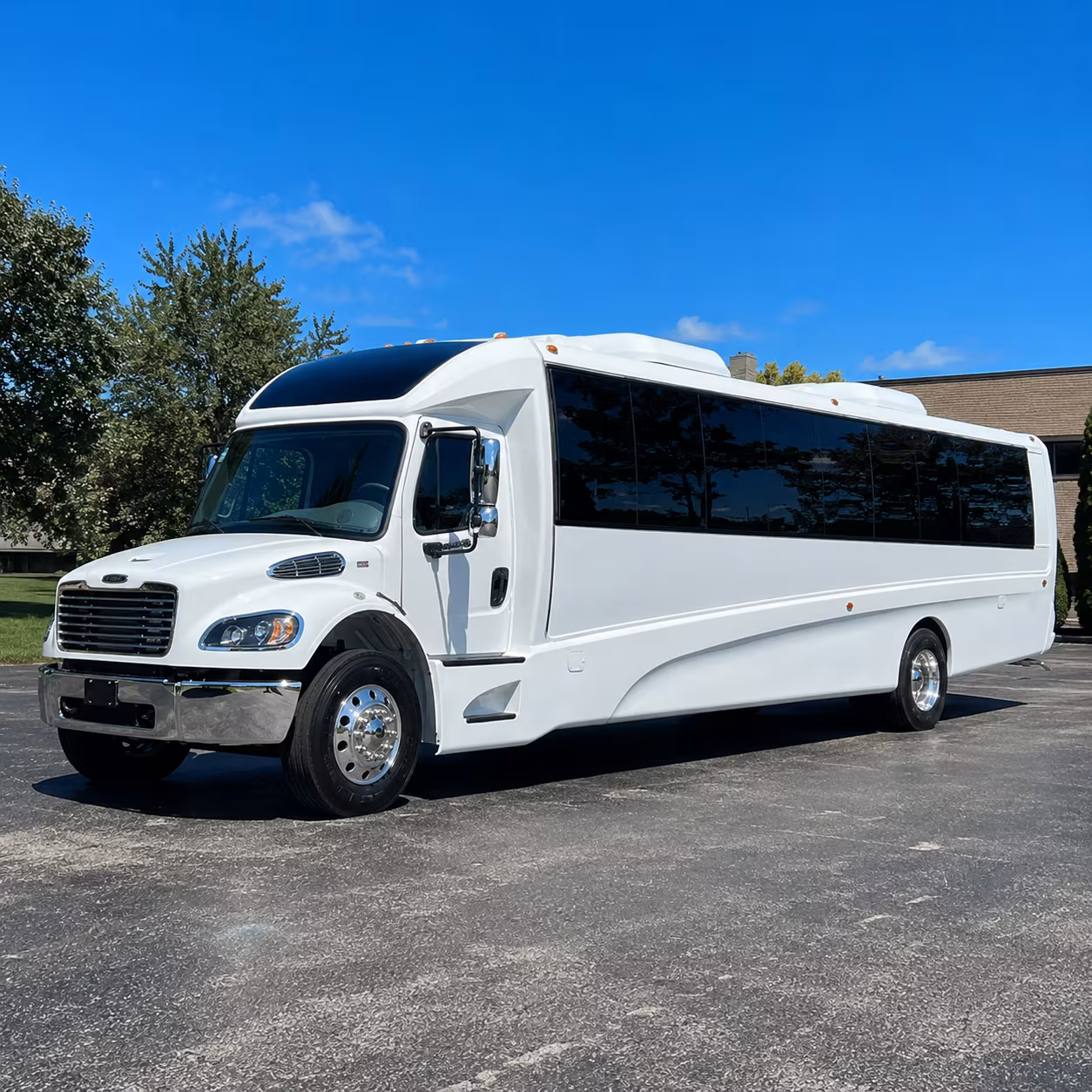 broken arrow 35 passenger minibus