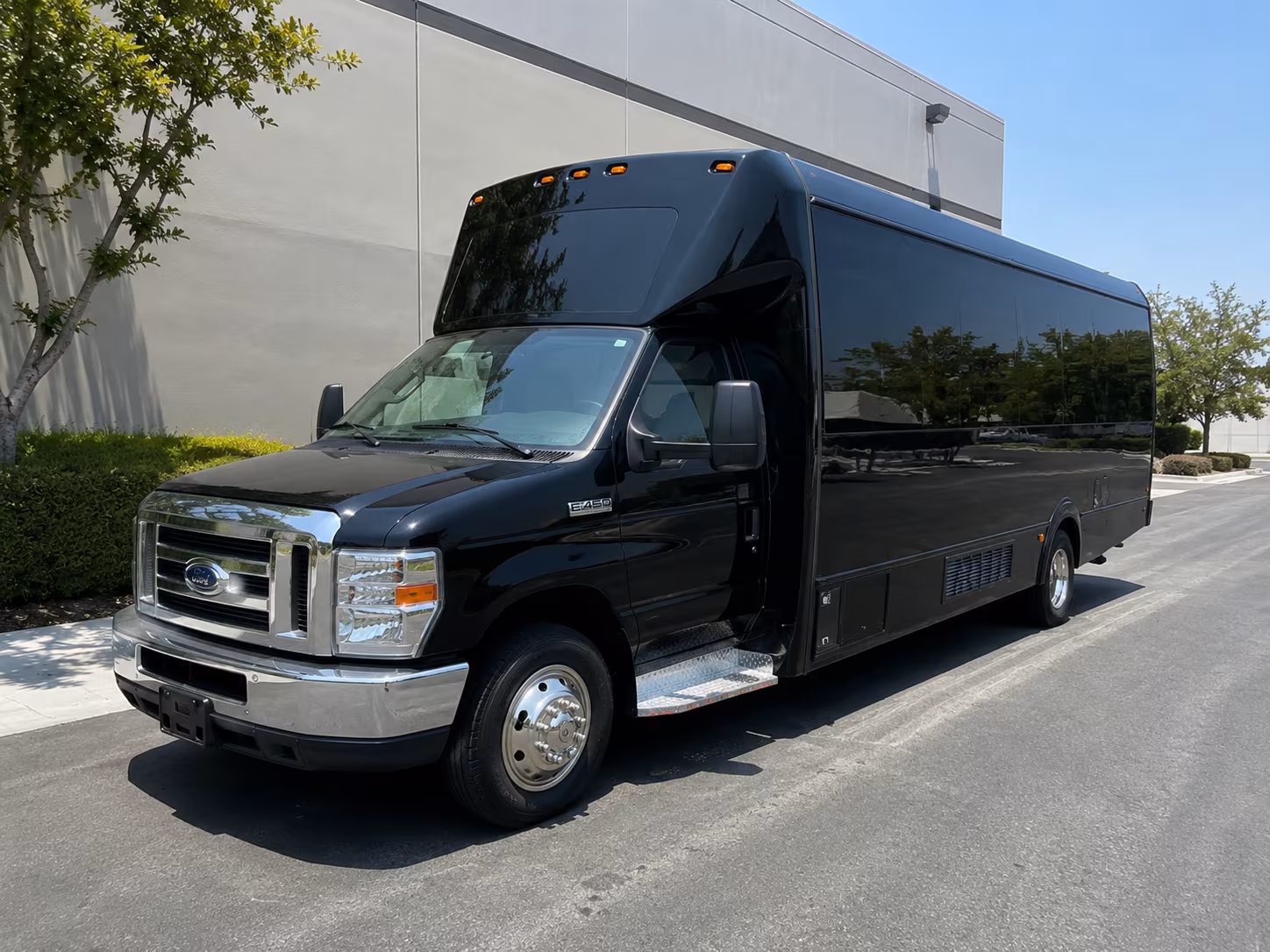 broken arrow party bus