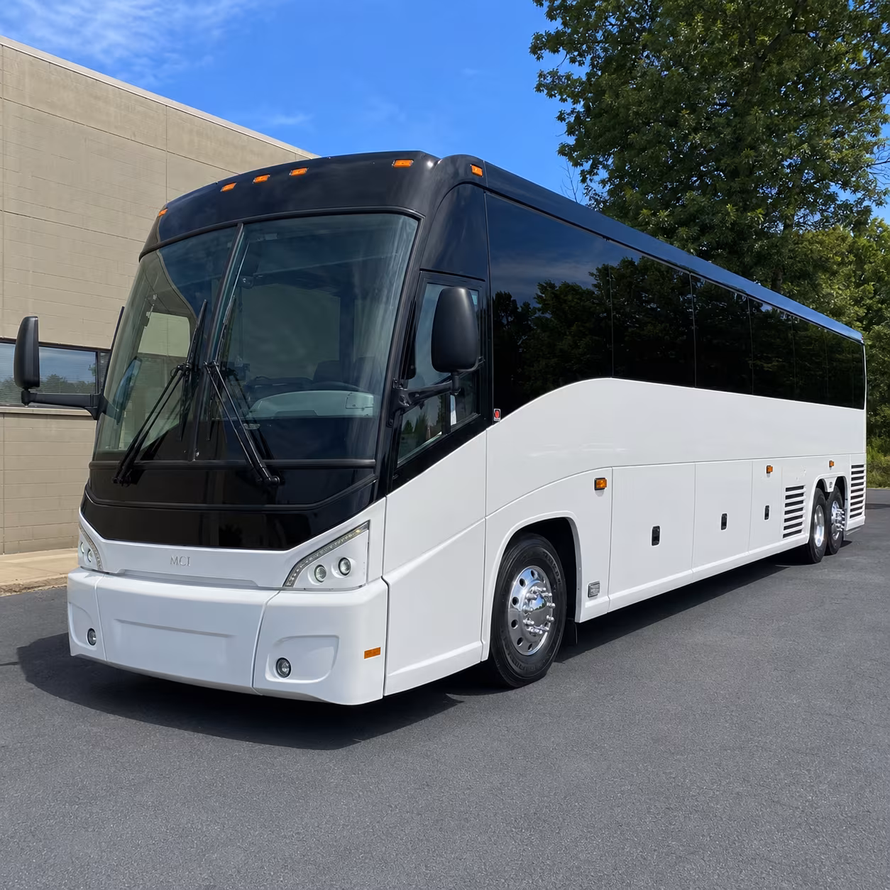 charter buses and party buses to tulsa drillers roughnecks games