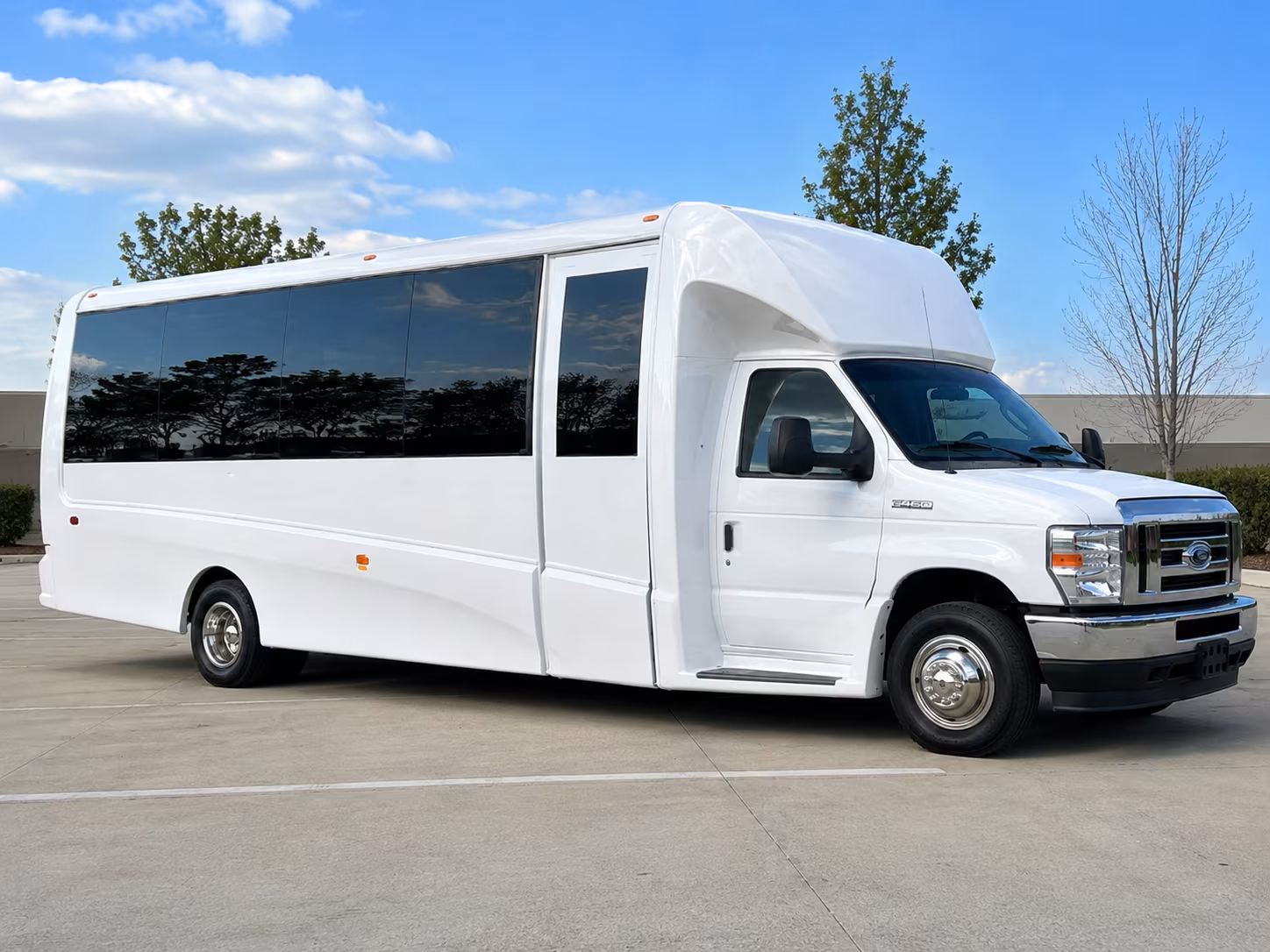 hotel to venue shuttle buses for broken arrow corporate visitors and guests