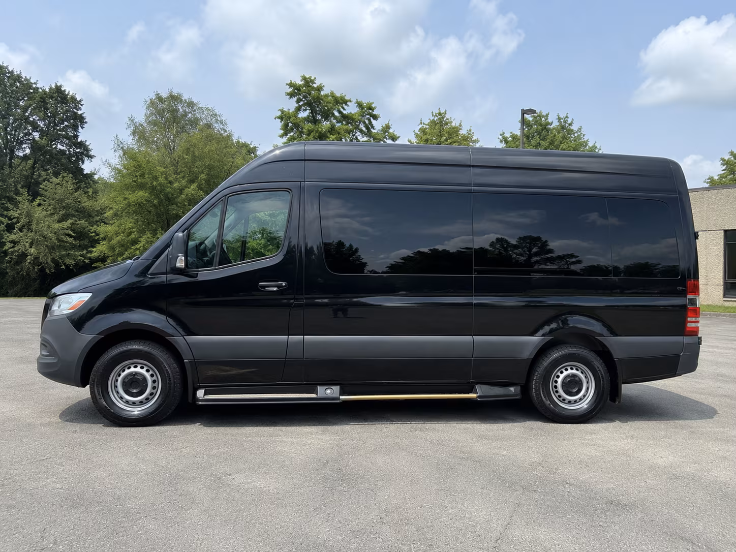 sprinter vans and minibuses for small group airport runs in broken arrow